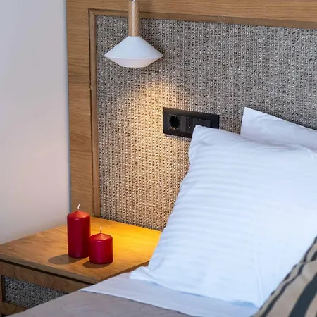 Andromeda Sunset Tsoukaládhes